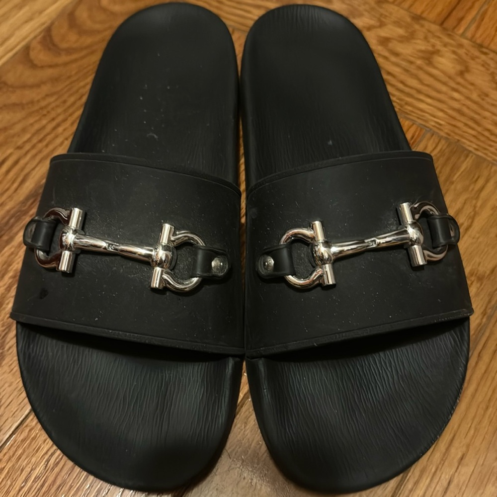 Salvatore Ferragamo groove men’s  sandals